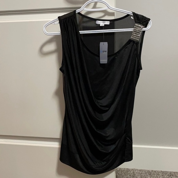 Warehouse one women’s shirt. - Picture 2 of 3